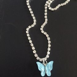 Dazzling Acrylic Butterfly Choker Necklace Rhinestone Chain White Muti Color
