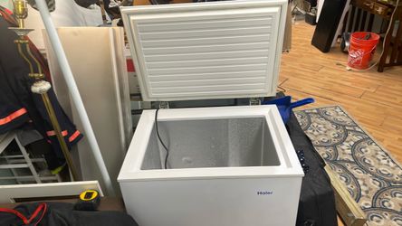 Haier Chest Freezer White