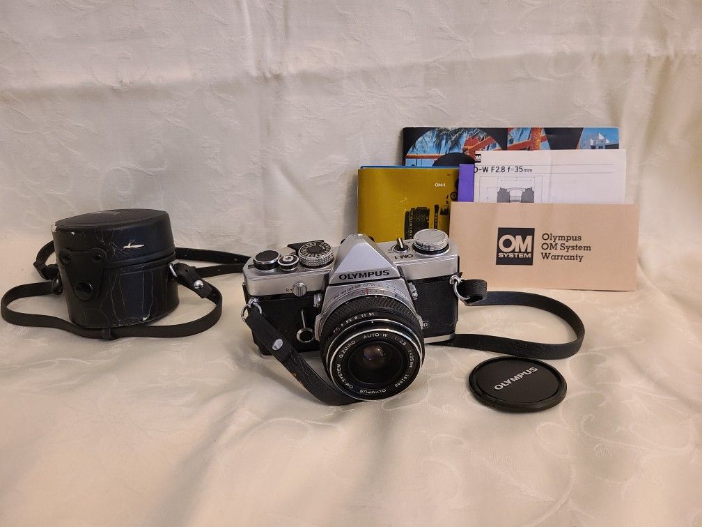 OLYMPUS OM-1 ND SLR Film Camera + F.Zuiko Auto-S 35mm f/2.8 Lens JAPAN EXCELLENT