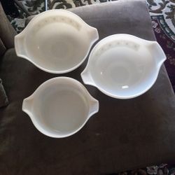 Pyrex Bakeware 