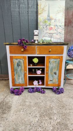 Cabinet Stirage TV Stand Bar Buffet~Freshly Handpainted