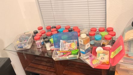 Everything Glitter, paint, blank & unfinished tumbler cups