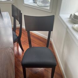 Table + 6 Chairs