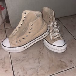 Girls Or Ladies Converse 