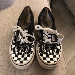 Vans Old Skool Checked Flames Black And White Kids 3