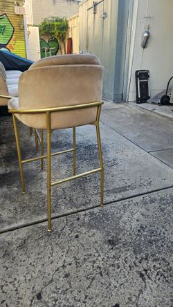 Roveconcepts bar stools x10