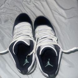 Jordan 11s