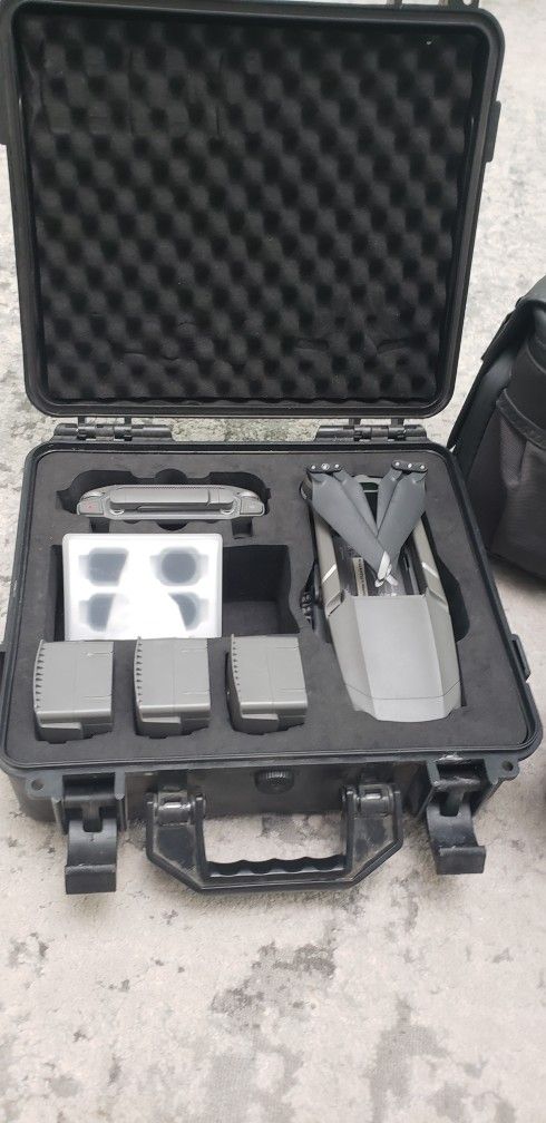 Dji Mavic 2 Pro with Remote and More! Electronics & Media