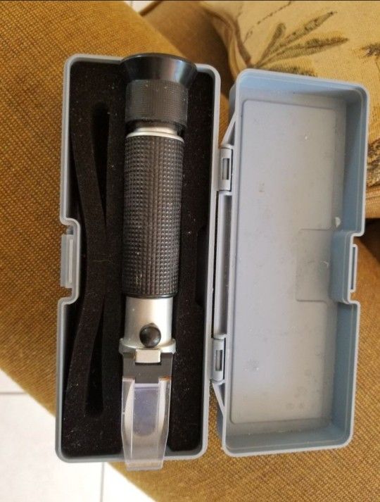 Refractometer