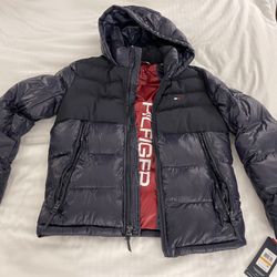 NEW TOMMY HILFIGER PUFF HOODED JACKET 