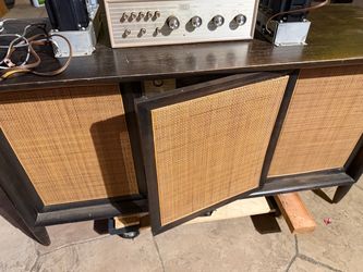 Ampex Stereo radio turntable  speakers console credenza media cabinet  rattan mid century