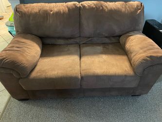 Brown love seat and recliner sofa