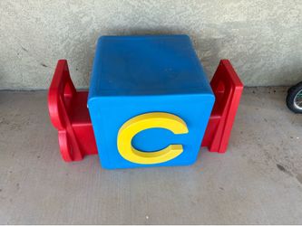 Kids Toy Table