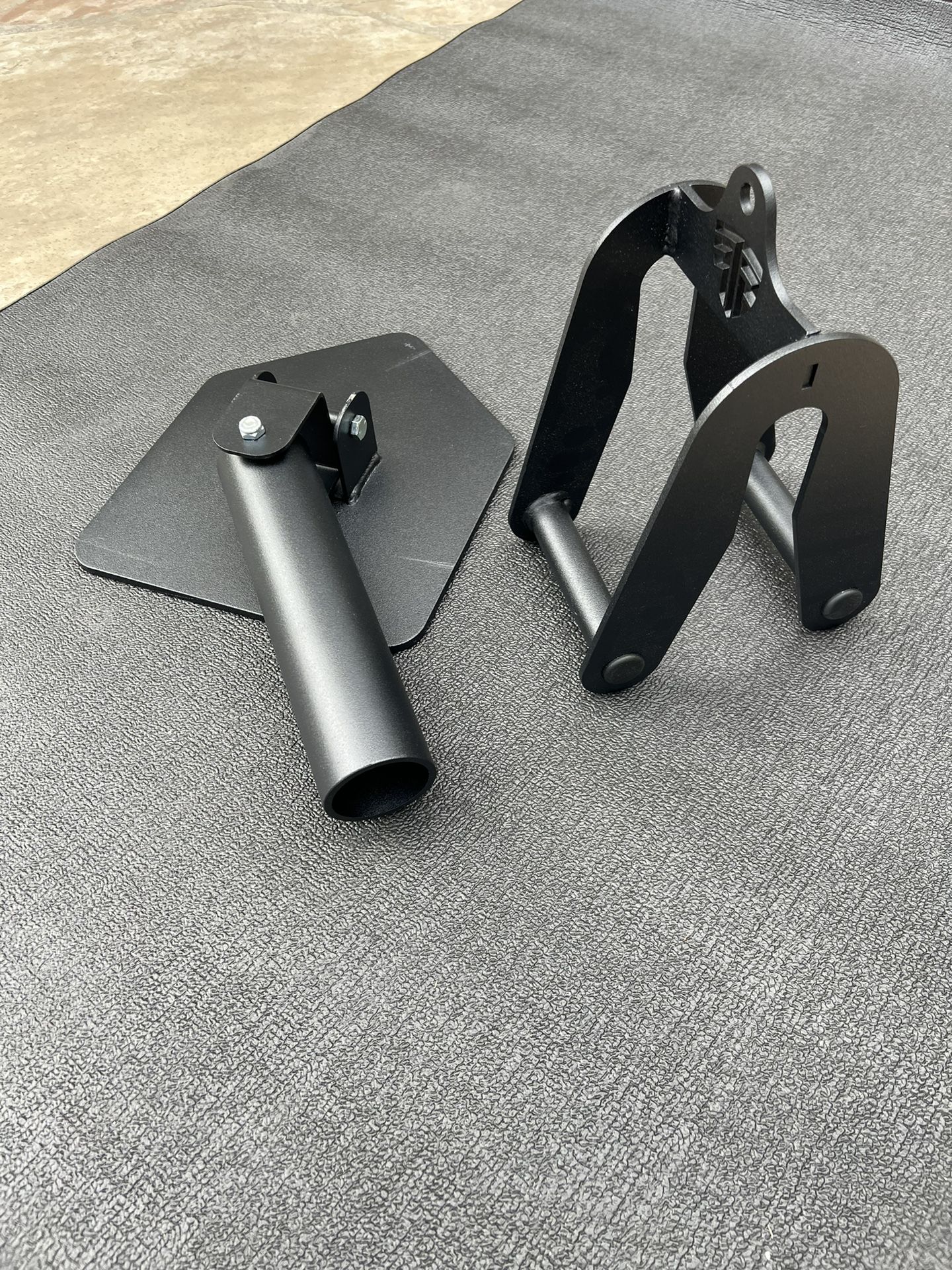 ( BRAND NEW IN BOX ) LANDMINE AND T-BAR ROW ATTACHMENTS - MADE IN USA - Click On My Profile For More Gym Equipment