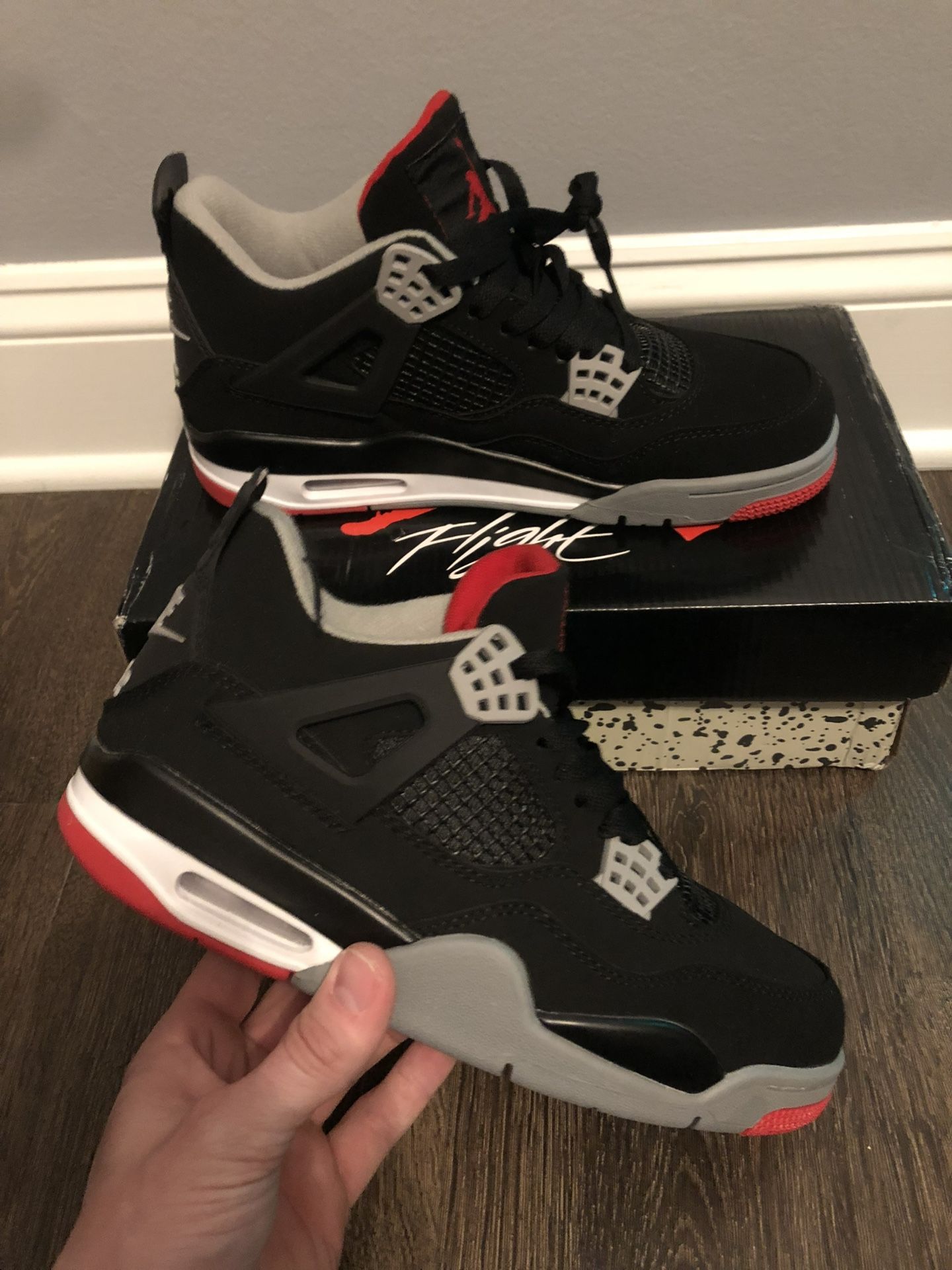 Jordan 4 Bred Size 8 Men’s Sneakers