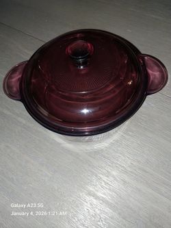 Vintage Pyrex In Good Condition 
