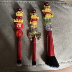 Winnie The Pooh Make Up Brushes