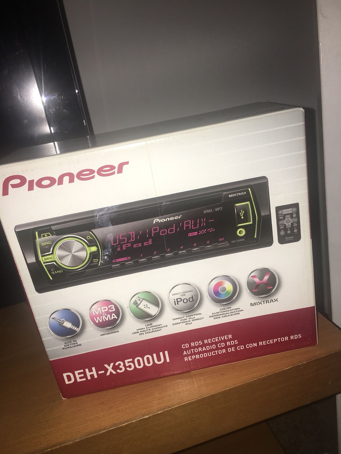 Pioneer DEH-X3500UI brand new