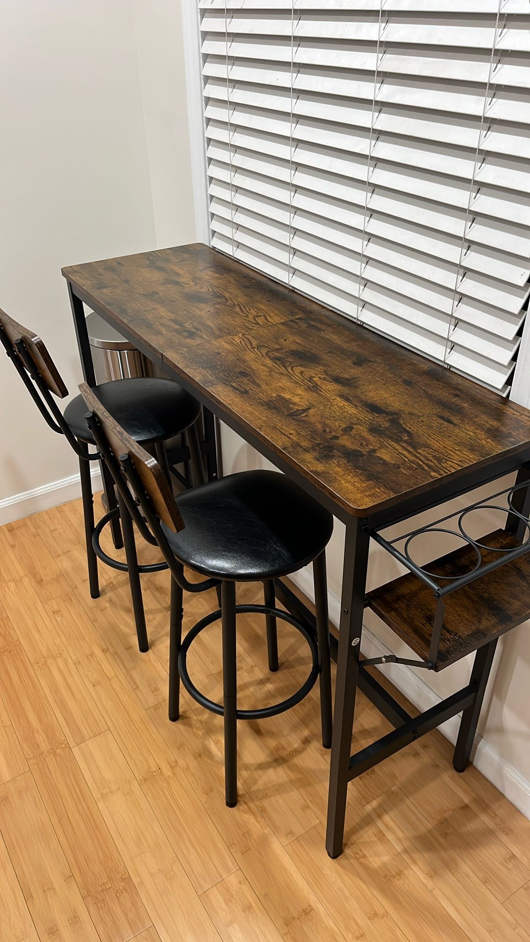 Kitchen Table + 2 Chairs