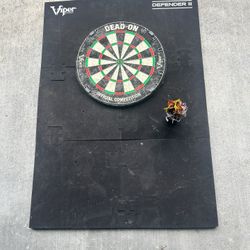 Viper Defender III Dartboard with Protection Plus & 12 Darts 