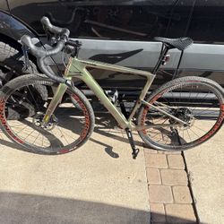 Cannondale Gravel Bike Size M
