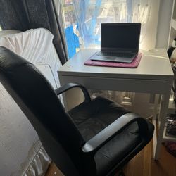 Desk And Chair 