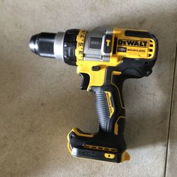 20V Max Flexvolt Advantage 1/2 in. Hammer Drill (Tool Only)