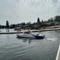 1992 Ski Centurion Ski Boat