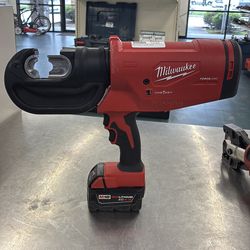 Milwaukee Wire Crimper