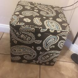 Ottoman For  Storage 15.00