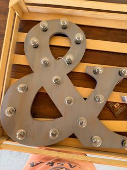 Ampersand