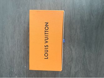 Louis Vuitton gift box EMPTY authentic