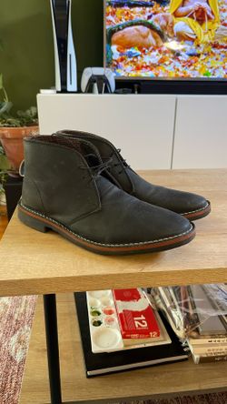 Ben Sherman Stitchout men's chukka boots with a plaid lining.