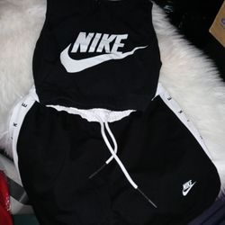 Womens Nike Short Set