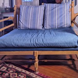 1980s "Flair Furniture" Pine Settee Love Seat
$150