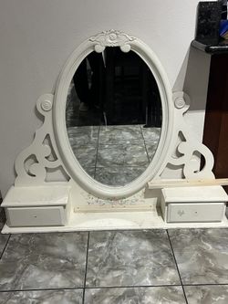 Kids Dresser Mirror