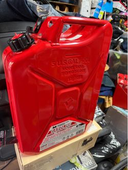 Midwest Can 5810 Jerry Metal Can 5 gallon capacity Gas Can,