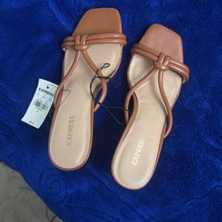 Express Heels