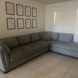 Sectional Couch 