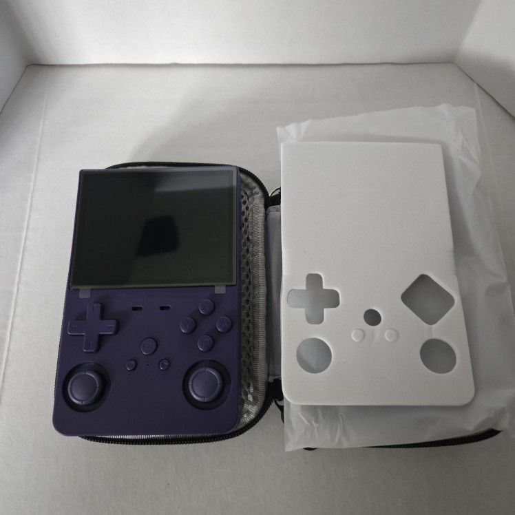 L35 Gaming Handheld Game Console