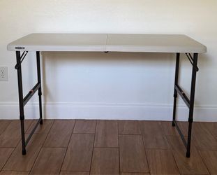 Lifetime folding table 4’