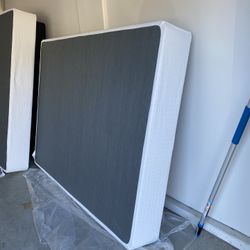 Full Bed foundation 
