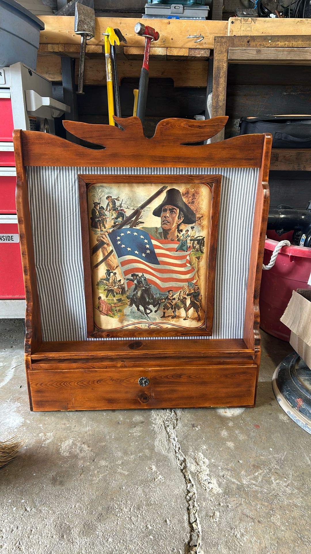 Americana  Shelf