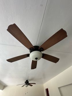 Ceiling Fan with Light Kit