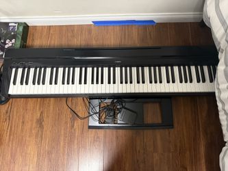 Yamaha P71