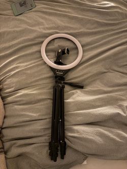 Tripod selfie light