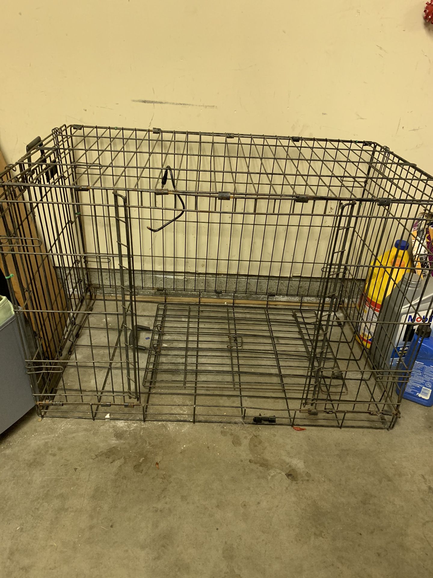 Large dog crate metal