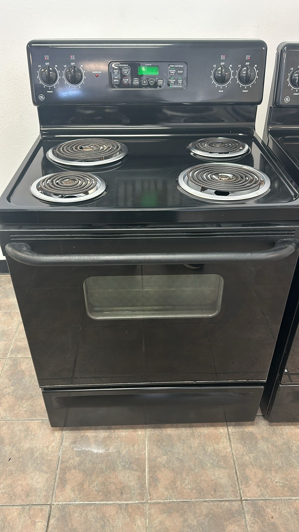 GE Electric Stoves 