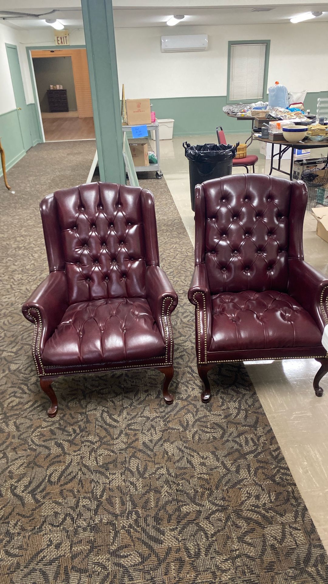 2 Armchairs Perfect Condition 