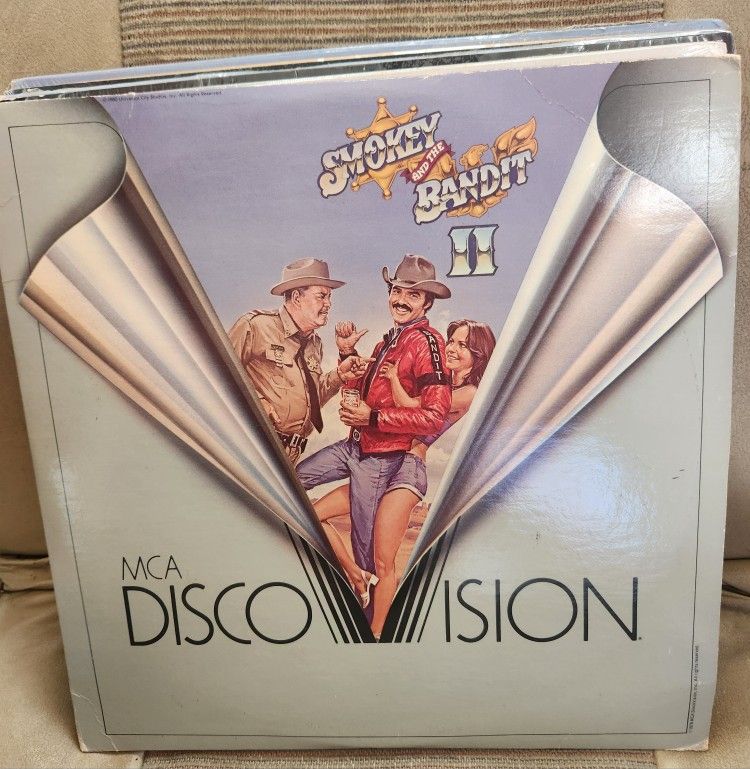 Burt Reynolds. "Smoking The Bandit Il"